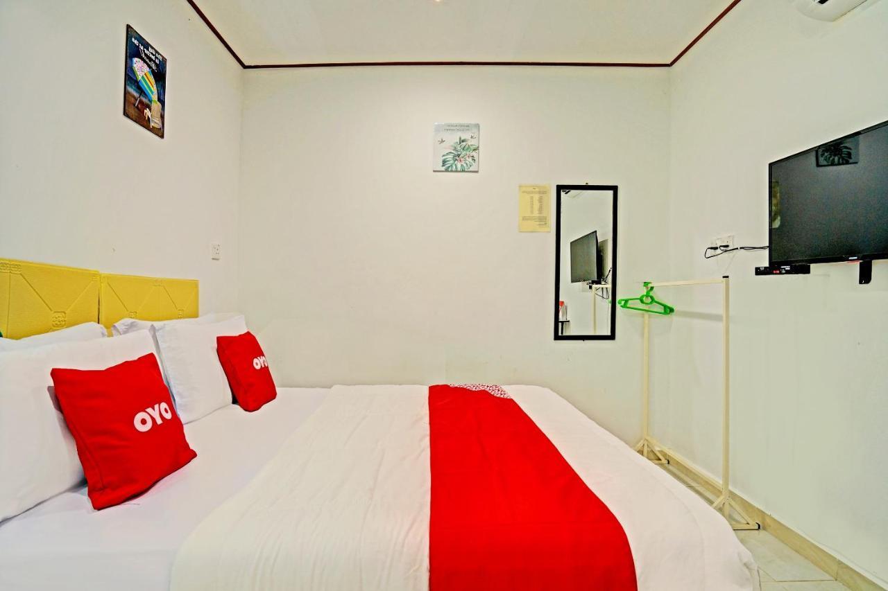 Capital O 90423 Teratai Chalet Hotel Kampong Raja Luaran gambar