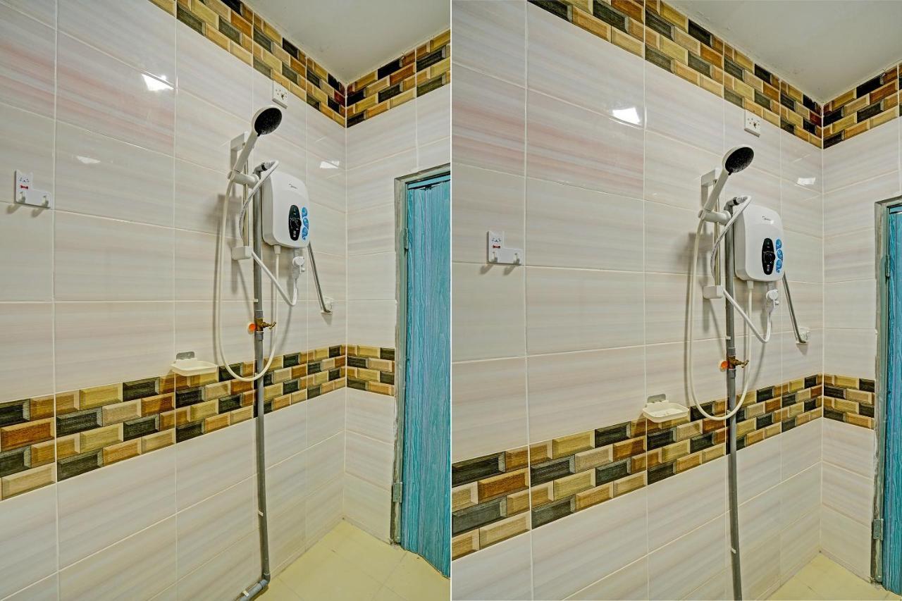 Capital O 90423 Teratai Chalet Hotel Kampong Raja Luaran gambar